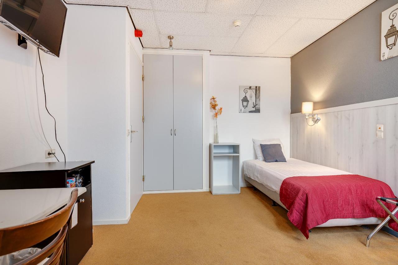 Hotel Oranje 3*